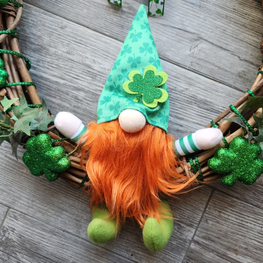 ☘️ SAINT PATRICK'S DAY LEPRECHAUN GNOME SHAMROCK GRAPEVINE WREATH ☘️